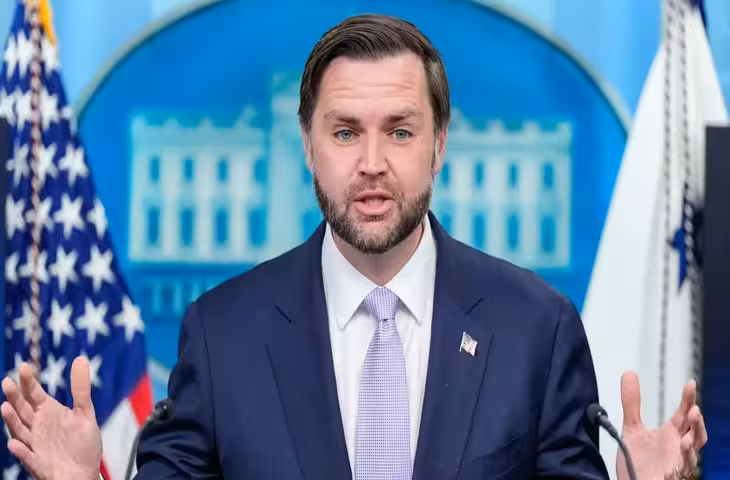 JD Vance का बड़ा बयान, ईरान युद्ध में अब परमाणु से ज्यादा तेल पर फोकस? अमेरिका की रणनीति में आया बड़ा बदलाव