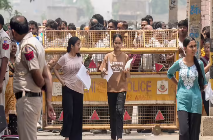 NEET की नई तारीख का ऐलान, वीडियो में जानें इस दिन होगी परीक्षा, पेपर लीक से दुखी लाखों छात्रों को मिली राहत