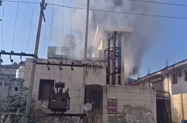 भिवाड़ी औद्योगिक क्षेत्र में आग: वन एवं पर्यावरण मंत्री संजय शर्मा घटनास्थल के लिए रवाना