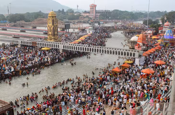 हरिद्वार में श्रद्धालुओं को परेशान करने वाले 31 भिखारी गिरफ्तार, भिक्षुक एक्ट में FIR