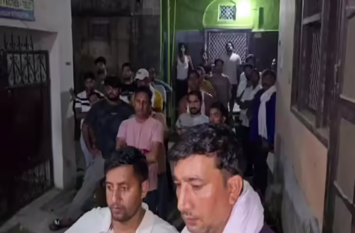 गुरुग्राम में दिल दहला देने वाली वारदात: एक ही घर से उठीं 5 अर्थियां, पति ने पत्नी और 4 बच्चों को जहर देकर मार डाला