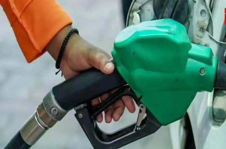 Petrol Diesel Price Today: कच्चा तेल 100 डॉलर के पार, फिर भी नहीं बदले पेट्रोल-डीजल के दाम; देखें शहरवार रेट