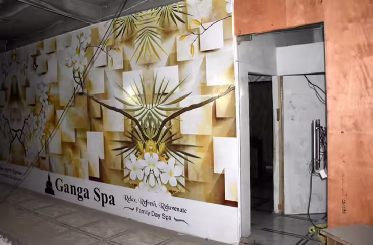 स्पा-मसाज सेंटर की आड़ में जिस्मफरोशी का धंधा, पुलिस ने 6 लोग गिरफ्तार किए