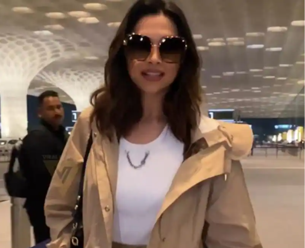 दीपिका पादुकोण हुई एयरपोर्ट पर स्पॉट, लोग बोले- 'इतने कपड़े सूट नहीं करते उर्फी की दीदी 