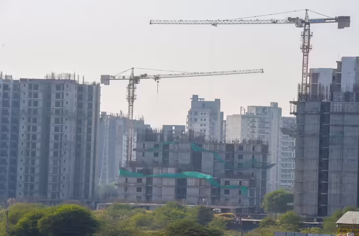 नोएडा स्पोर्ट्स सिटी के फ्लैट खरीदारों को बड़ी राहत, 1600 फ्लैट की रजिस्ट्री का रास्ता साफ