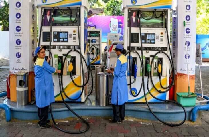 Petrol-Diesel Rate Update: महंगा या सस्ता...आज फ्यूल के दामों में क्या हुआ बदलाव, एक क्लिक में जाने अपने शहर के लेटेस्ट रेट्स&nbsp;