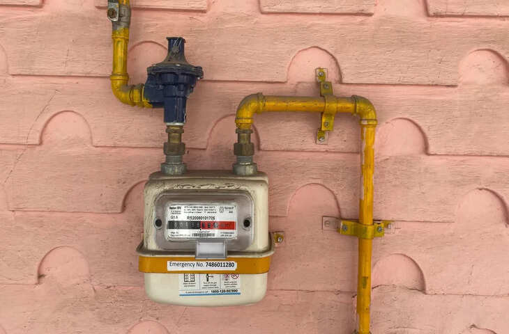 Gas Connection Rule Change: PNG में कन्वर्जन नहीं कराया तो बंद हो जाएगी LPG सप्लाई, फटाफट जाने सरकार का सख्त नियम&nbsp;