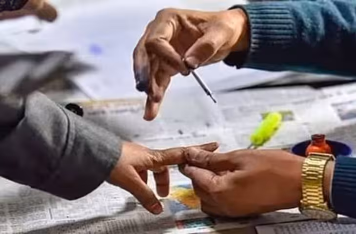 यूपी में MLC की 11 सीटों पर आज वोटिंग, विधानसभा चुनाव का सेमीफाइनल माना जा रहा मुकाबला; 72 जिलों में मतगणना की तैयारी