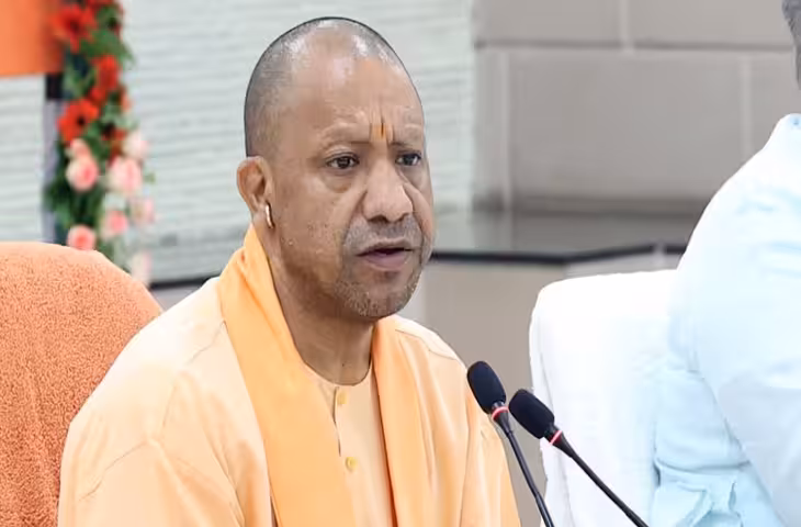 जॉइनिंग लेटर से लेकर फ्री हेल्थ चेकअप तक... UP में प्राइवेट कर्मचारियों के लिए योगी कैबिनेट का बड़ा फैसला