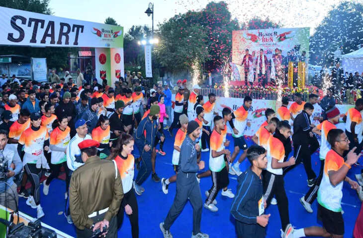 पूर्व सैनिकों के सम्मान में ‘ऑनर रन’ मैराथन का आयोजन, अल्बर्ट हॉल पर किया गया फ्लैग ऑफ