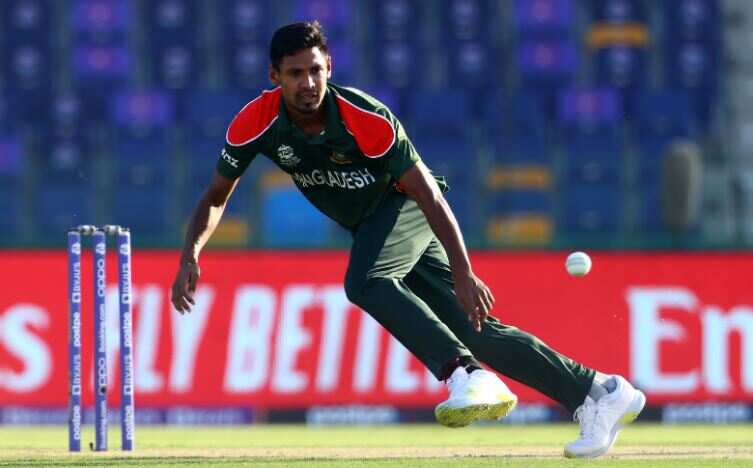 mustafizur rahman bowling122222111111111.JPG