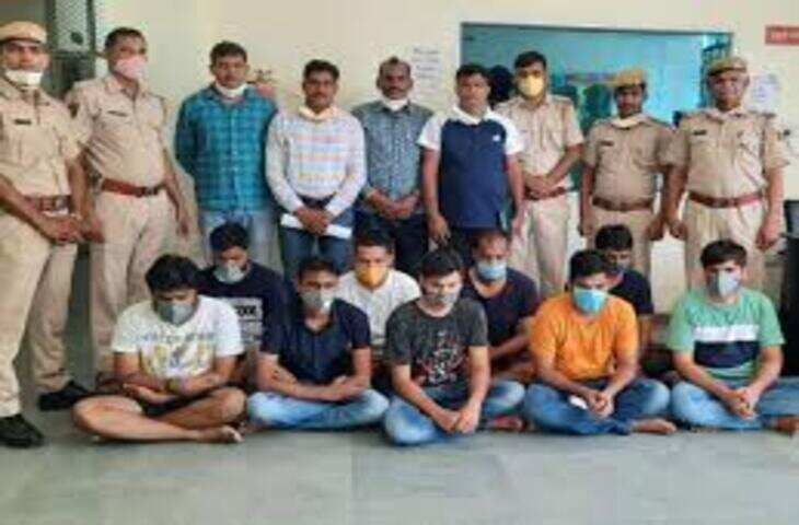 करोड़ों का ऑनलाइन क्रिकेट सट्टा रैकेट पकड़ा गया, फुटेज में देंखे 5 आरोपी गिरफ्तार