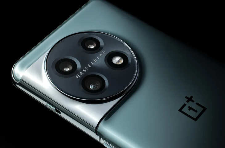 OnePlus के AI स्मार्टफोन्स हुए महंगे, लॉन्च प्राइस से हजारों रुपये बढ़ी कीमत; जानिए क्यों चुपचाप बढ़ रहे हैं दाम