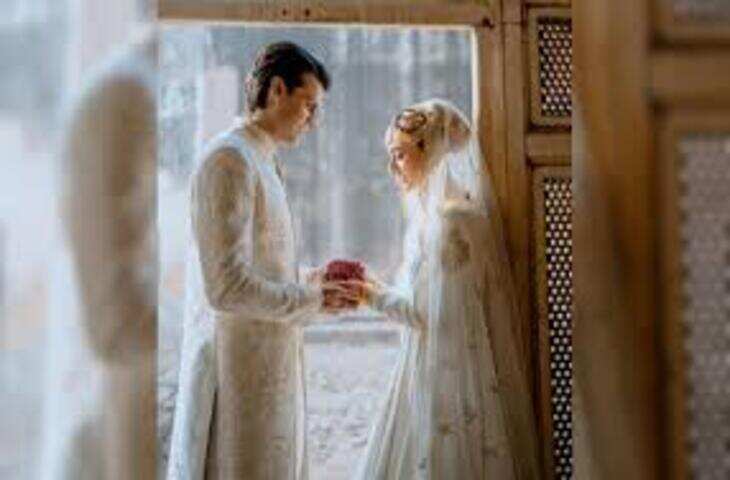 पाकिस्तान की एक्ट्रेस ने निकाह के वक्त पति से की ऐसी डिमांड, वीडियो देखकर यूजर्स भी रह गए दंग