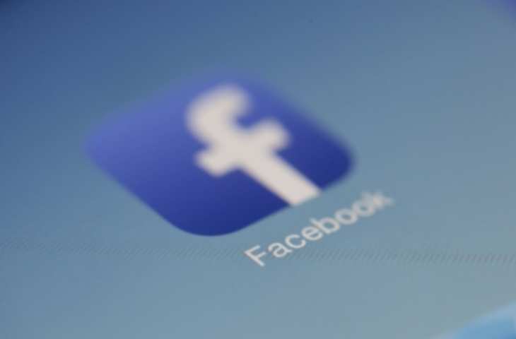 फेसबुक ने लगभग 1,000 'सैन्यीकृत' सामाजिक आंदोलनों पर लगाया प्रतिबंध