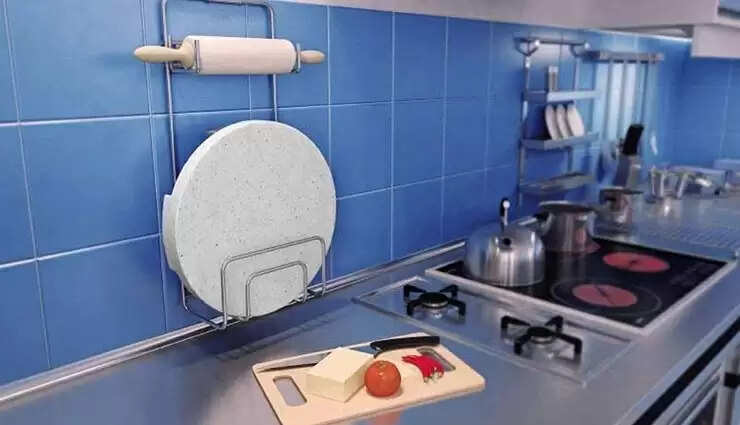 Vastu tips for kitchen chakla belan at home according to vastu shastra