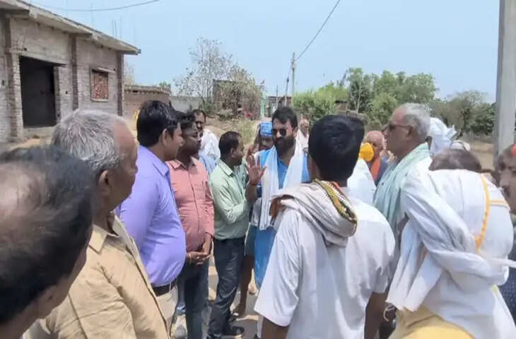 जमीन का मुआवजा मांगने पर मुकदमे की धमकी, अधिकारी ने दी चेतावनी तो फायर हुए औरंगाबाद के किसान