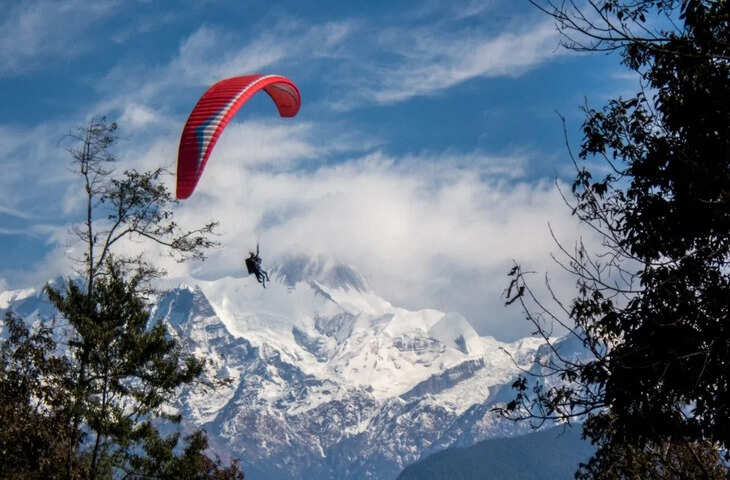 Fly High! अगर एडवेंचर के दीवाने हैं आप, तो भारत की इन पैराग्लाइडिंग लोकेशंस की तुरंत कर लें बुकिंग