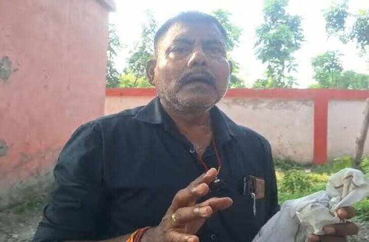 अररिया में प्रधानाध्यापक निलंबित, स्कूल कार्यालय से शराब बरामदगी मामले में हुई कार्रवाई
