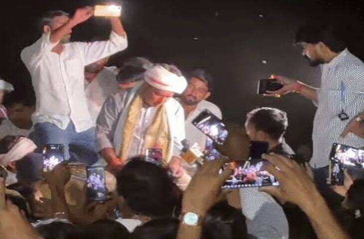 खाद की किल्लत पर जयपुर कूच कर रहे नरेश मीणा को पुलिस ने रोका, वीडियो में जाने टोंक रोड पर 5 KM लंबा जाम