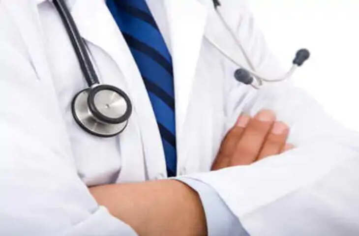 विशेषज्ञ डॉक्टरों के 66 प्रतिशत पद खाली, हर महीने होगी भर्ती; 1 तारीख को जारी होंगे खाली पद, 15 तक लिए जाएंगे आवेदन