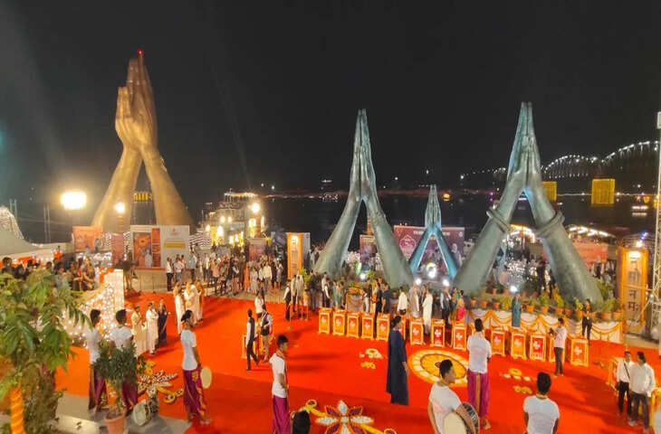 12 साल में 12 बदलाव और 12 गुना बढ़ गए यहां पर्यटक, मोदी मैजिक से चमका ब्रांड बनारस, बना सबसे बडा पर्यटक हब