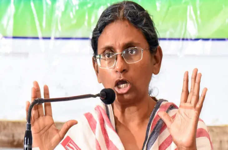 Election Row: मीनाक्षी का नामांकन रद्द होने पर बवाल, कांग्रेस ने चुनाव आयोग के खिलाफ खटखटाया SC का दरवाजा&nbsp;