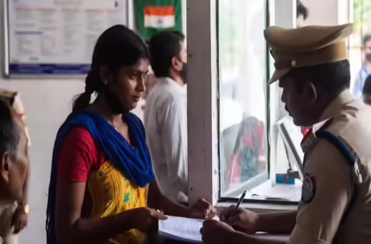 महिला अधिकारी की शिकायत पर मामला दर्ज, पुलिस ने शुरू की जांच