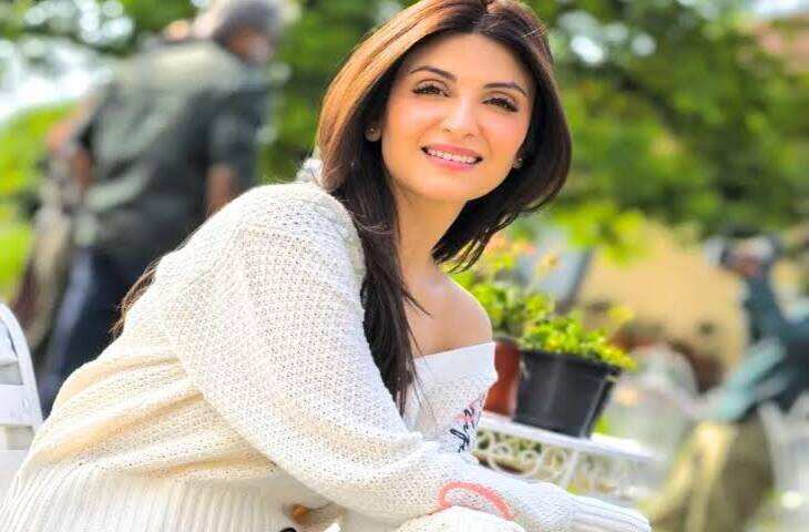 Riddhima Kapoor Birthday: रणबीर कपूर से बड़ी हैं रिद्धिमा, ज्वेलरी बिजनेस से बनाई पहचान, 46 की उम्र में किया एक्टिंग डेब्यू
