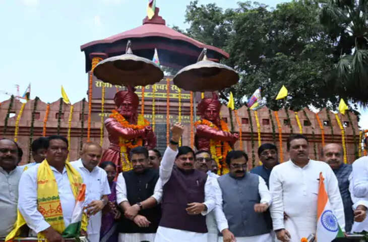 राजा शंकर शाह और कुंवर रघुनाथ शाह की गाथा अब स्कूलों में पढ़ाई जाएगी, CM मोहन यादव ने जबलपुर में किया ऐलान