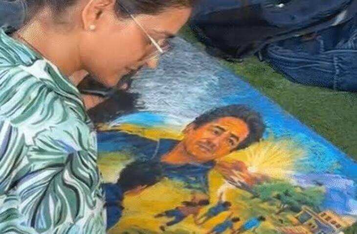 जयपुर में कलाकारों ने रंगों से जताया सोनम वांगचुक के आंदोलन को समर्थन, फुटेज में देंखे लाइव पेंटिंग के जरिए उठाए शिक्षा और पेपर लीक के मुद्दे