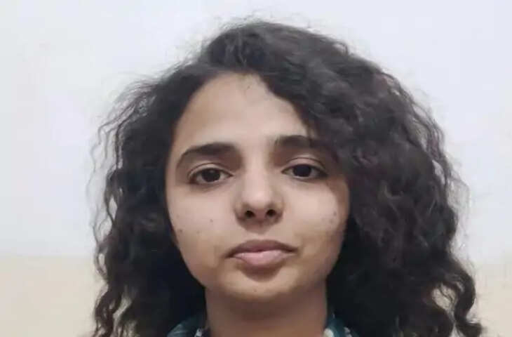 BREAKING :&nbsp;जमीन बेचकर जुटाए 93 लाख रुपये ठगे गए: पाकिस्तान में होनहार फिजिक्स गोल्ड मेडलिस्ट की दर्दनाक खुदकुशी