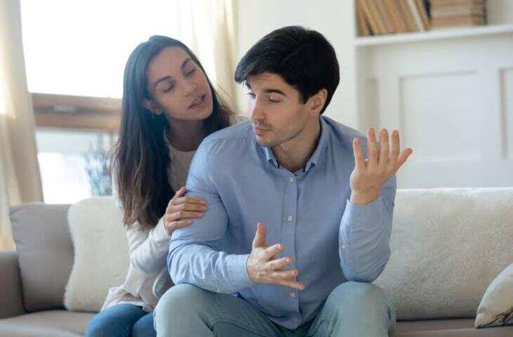 Relationship Tips: डेटिंग फेज में दिखने वाले ये 7 साइन हैं टॉक्सिक रिलेशन की निशानी, जानें एक्सपर्ट की सलाह