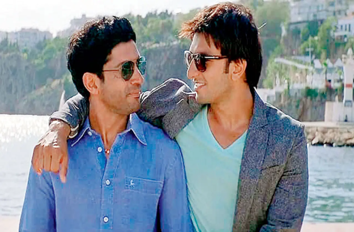 &lsquo;डॉन 3&rsquo; विवाद पर फरहान अख्तर का बयान, रणवीर सिंह के बाहर होने से प्रोडक्शन को 40 करोड़ का नुकसान, वीडियो में देंखे बोले- हर चीज के लिए रहना पड़ता है तैयार