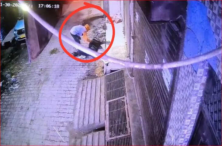 विकास नगर में इंसानियत को शर्मसार करने वाली घटना, घायल शख्स से मोबाइल चोरी