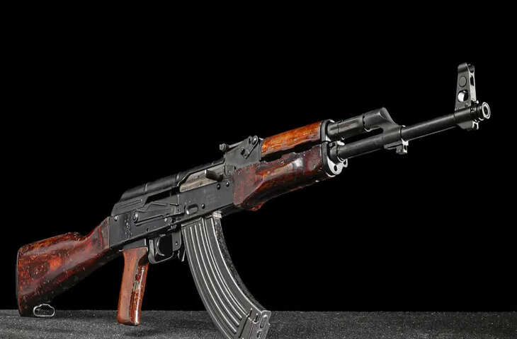 शादी में सनसनी! बारात के दौरान दनादन चलाई AK-47, वीडियो देख उड़ जाएंगे होश&nbsp;