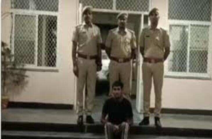 अलवर में पुलिस चौकी से 100 मीटर दूर फायरिंग, फुटेज में देंखे बदमाशों ने चलती कार पर बरसाई गोलियां; जांच में जुटी पुलिस