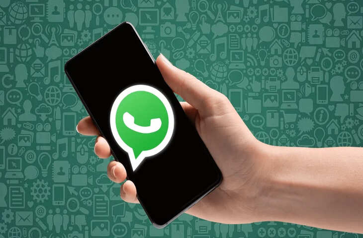 बड़ा अलर्ट! कहीं कोई और तो नहीं पढ़ रहा आपका WhatsApp चैट? ऐसे करें फटाफट चेक