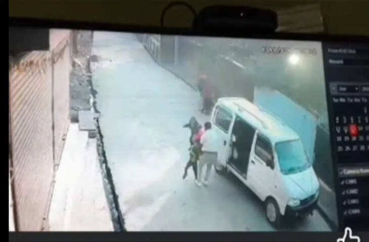 पति बना किडनैपर, फिल्मी स्टाइल में अपनी पत्नी-बच्चों को बीच रास्ते से उठा ले गया&hellip; क्यों किया ऐसा?