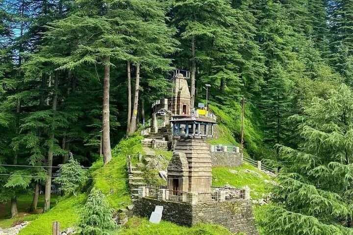 almora kuber dev temple is located in jageshwar dham 