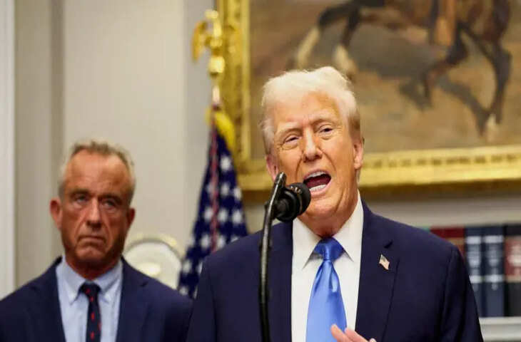 ईरान के साथ युद्ध छेड़ बुरे फंसे Donald Trump! अमेरिका में 66% लोग खफा, सर्वे रिपोर्ट में हुआ चौकाने वाला खुलासा&nbsp;