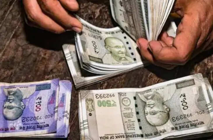 निजी वाहन में सरकारी पेट्रोल का नियम नहीं, फिर भी कर्मचारियों को मिल रहा ईंधन: निगम के पास वेतन और ठेकेदारों के भुगतान के लिए पैसे नहीं होने का दावा