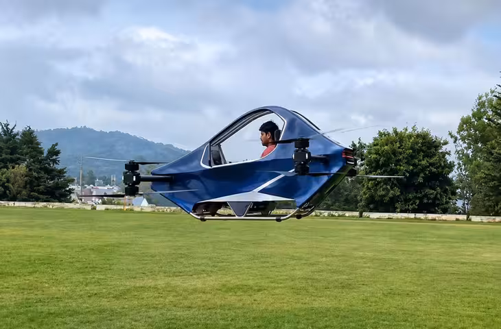उत्तराखंड में दिखा गजब का टैलेंट! युवक ने तैयार की 'Flying Car', CM धामी ने भी बांधे तारीफों के पुल&nbsp;