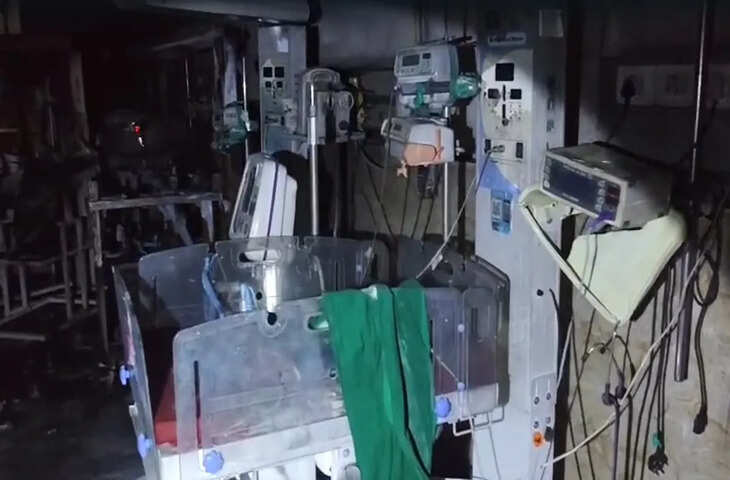 Breaking :&nbsp;अमरावती के सरकारी अस्पताल में भीषण आग: शिशु वॉर्ड में मची अफरा-तफरी, 39 नवजातों में से 3 की दर्दनाक मौत