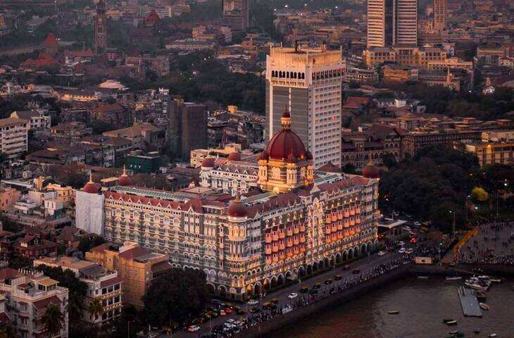 Mumbai में हाई अलर्ट: ताज और ट्राइडेंट होटल को आतंकी हमले की धमकी, पुलिस सतर्क