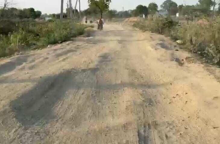 टोंक के युवक की सोशल मीडिया पोस्ट बनी बदलाव की वजह, वीडियो में जाने टूटी सड़क पर मिला डिप्टी सीएम का आश्वासन