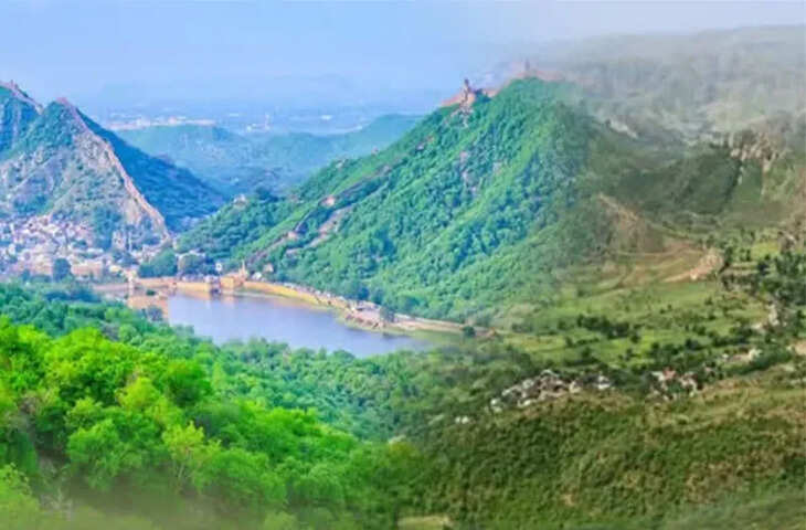 अरावली पर सुप्रीम कोर्ट का &lsquo;सुप्रीम&rsquo; फैसला: 10 मार्च तक जवाब, खनन पर ब्रेक