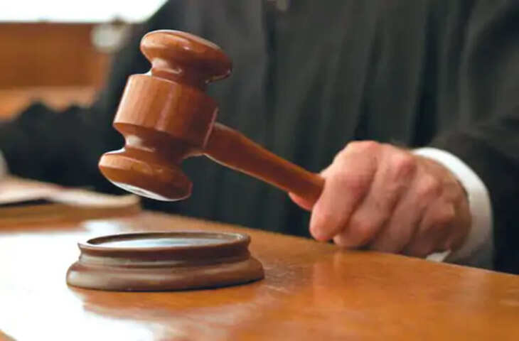 उज्जैन में फर्जी वारिस खड़ा कर जमीन का नामांतरण, सरपंच के बेटे के नाम रजिस्ट्री; हाईकोर्ट ने दिया 6 सप्ताह में निपटारे का निर्देश