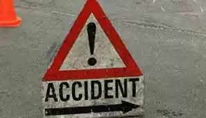 Motihari हरसिद्धि में सड़क दुर्घटना में एक की मौत, तीन घायल