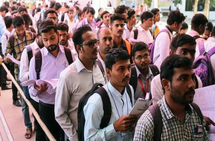 Government Job Alert: राजस्थान में 24,752 सफाई कर्मचारी भर्ती, आवेदन की तारीख बढ़ी; रेलवे और SSC में भी बड़े मौके